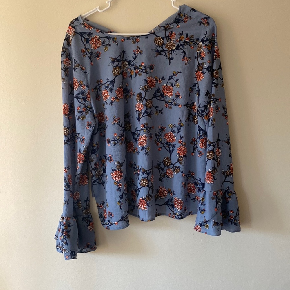 Floral long sleeve